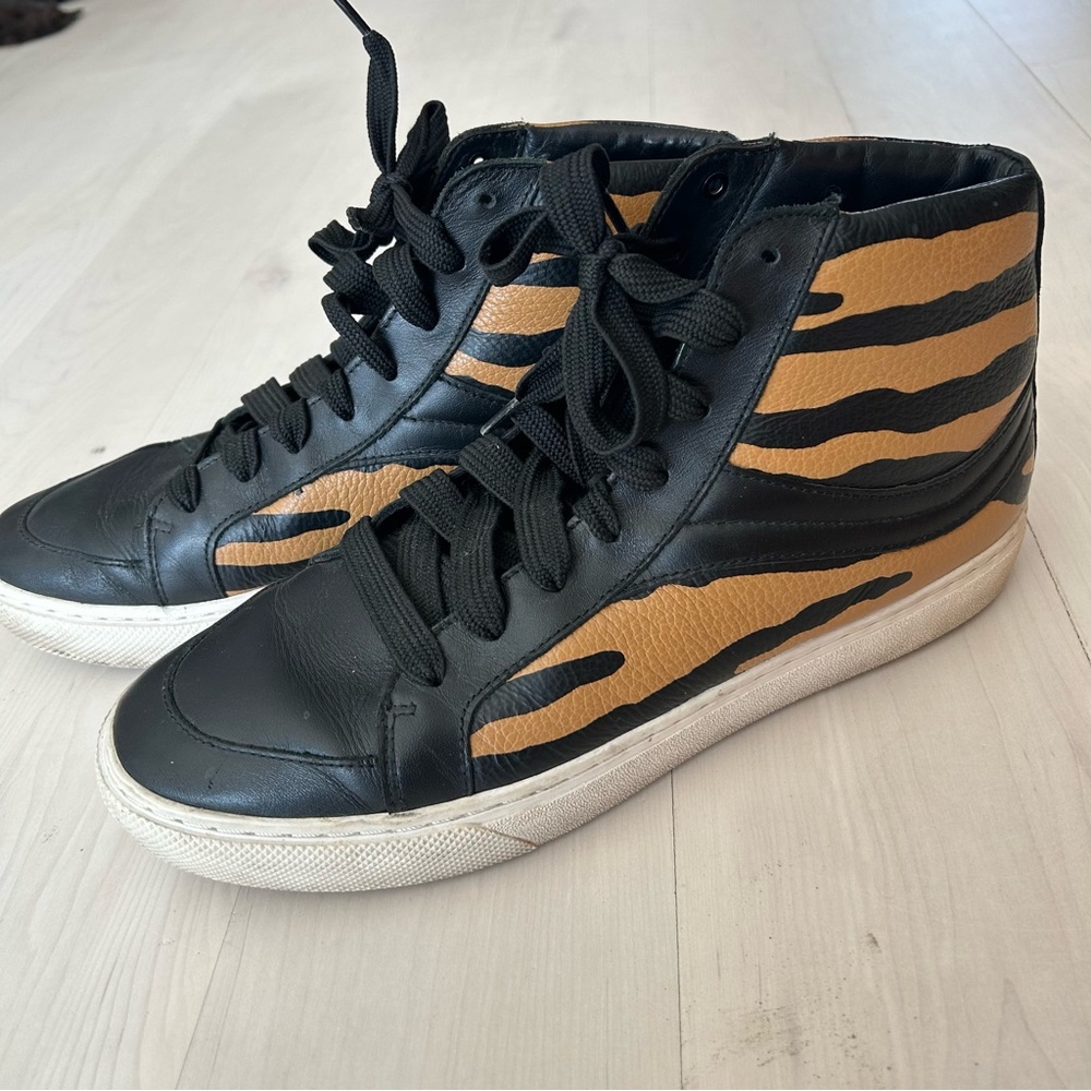 Coach NY Tiger Leather Hi Top Sneakers - Picture 3 of 13